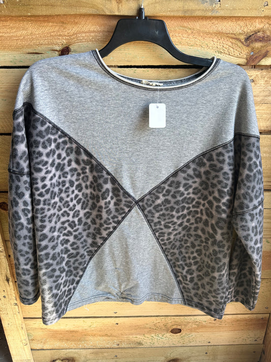 Gray Cheetah Small